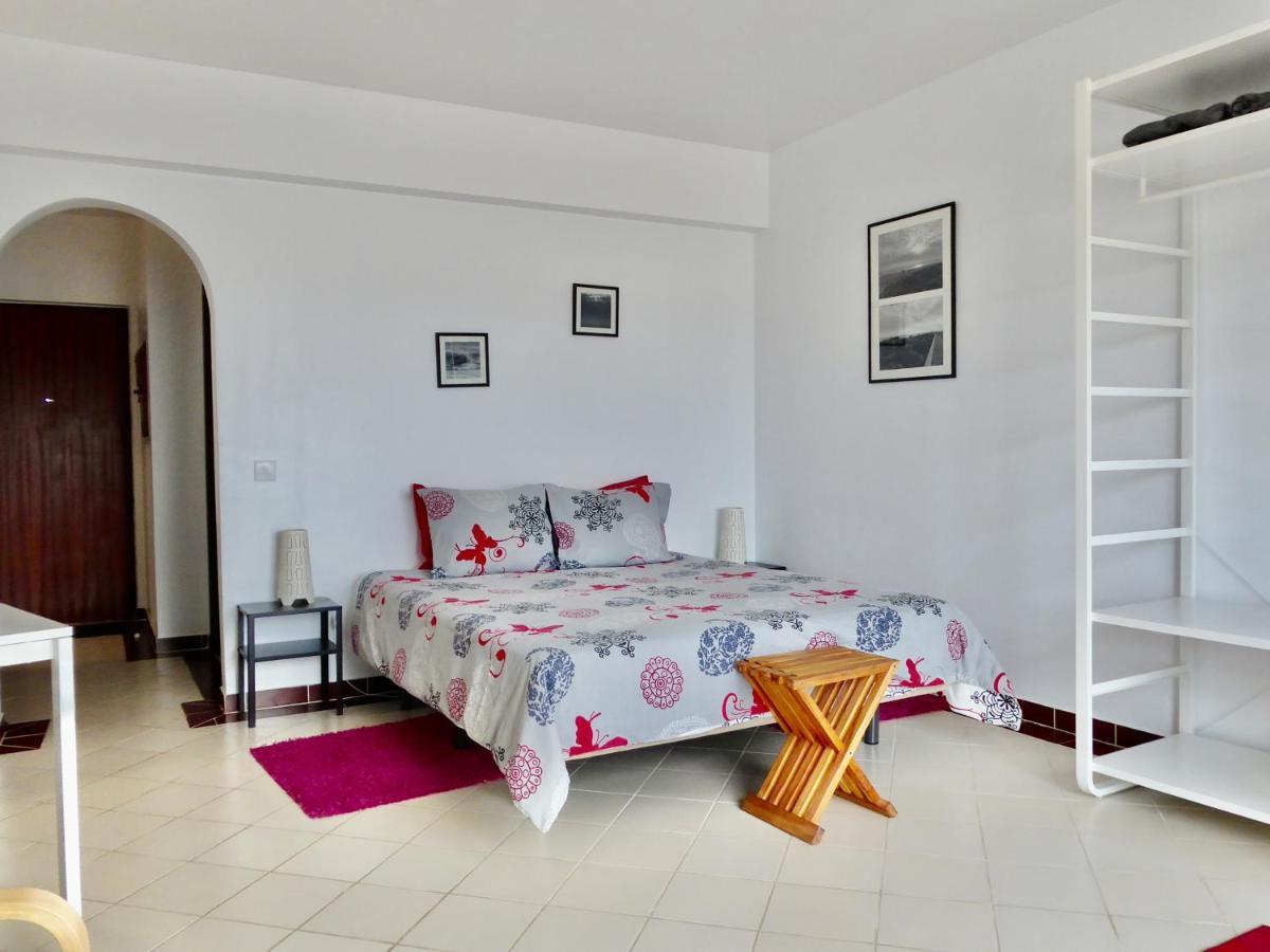 Alvor Studio Apartment Bagian luar foto